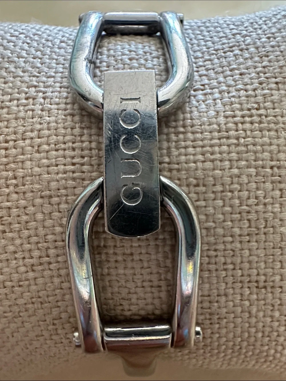 Gucci sleek bracelet